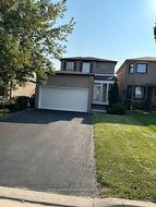 1739 Princelea Pl  Mississauga, ON L5M 3R4