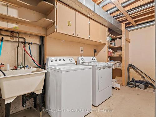 28 Lindridge Ave, Brampton, ON - Indoor Photo Showing Laundry Room