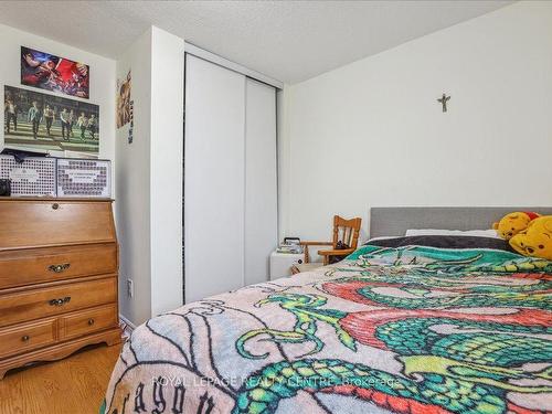 2-3510 South Millway, Mississauga, ON - Indoor Photo Showing Bedroom