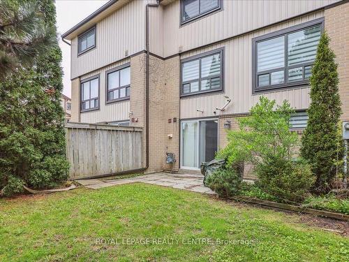 2-3510 South Millway, Mississauga, ON - Outdoor