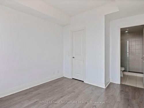 2108-17 Zorra St, Toronto, ON - Indoor Photo Showing Other Room