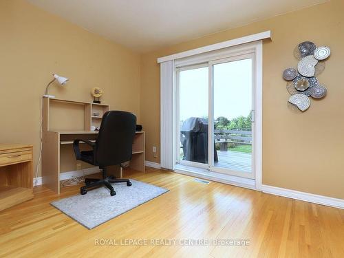 3540 Queenston Dr, Mississauga, ON - Indoor