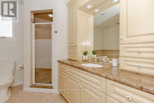 1752 Broadoak Crescent, Pickering, ON - Indoor Photo Showing Bathroom