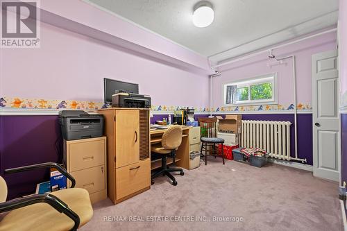 5024 Stamford Street, Niagara Falls, ON - Indoor