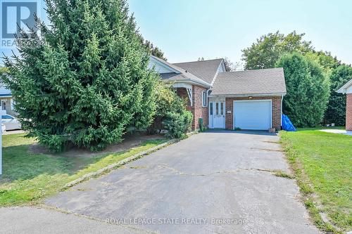 75 Randall Avenue, Hamilton (Stoney Creek), ON - Outdoor