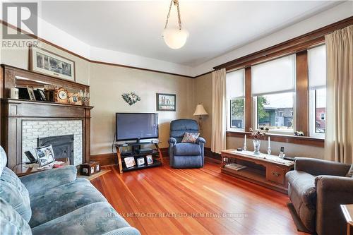 258 Plaunt Street S, Renfrew, ON - Indoor Photo Showing Living Room With Fireplace