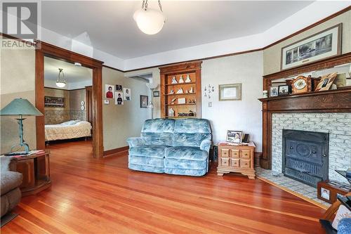 258 Plaunt Street S, Renfrew, ON - Indoor Photo Showing Living Room With Fireplace