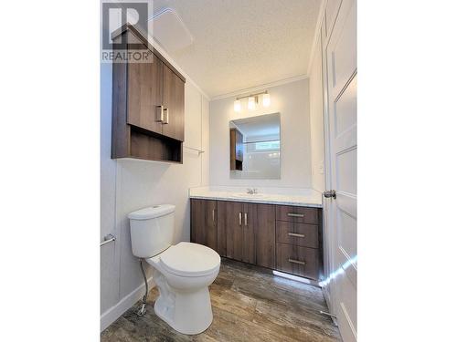 80 684 North Fraser Road, Quesnel, BC - Indoor Photo Showing Bathroom