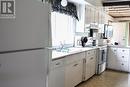 9005 Buckhorn Lake Road, Prince George, BC  - Indoor Photo Showing Kitchen 