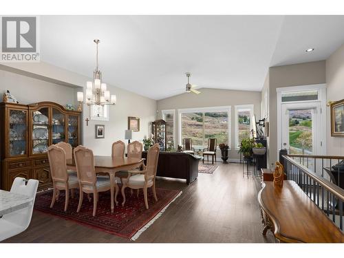 1836 Tower Ranch Boulevard Unit# 37, Kelowna, BC - Indoor Photo Showing Dining Room