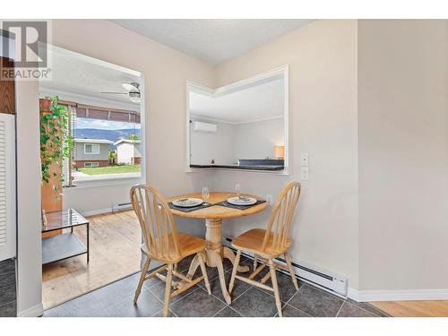 767 Jones Street, Kelowna, BC - Indoor Photo Showing Dining Room