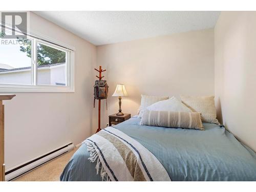 767 Jones Street, Kelowna, BC - Indoor Photo Showing Bedroom