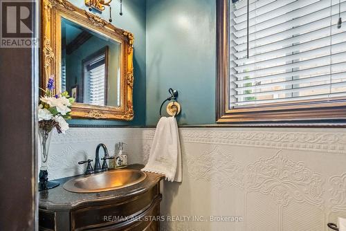 125 Second Avenue, Uxbridge, ON - Indoor Photo Showing Bathroom