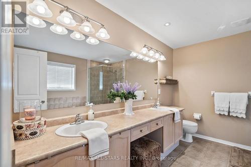 125 Second Avenue, Uxbridge, ON - Indoor Photo Showing Bathroom