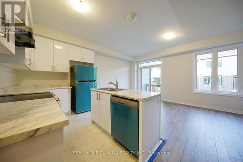 24 Durham Avenue, Barrie, ON - Indoor Photo Showing Kitchen With Double Sink