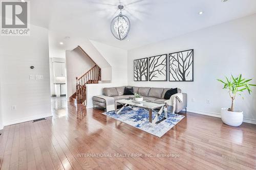 5 - 1123 Haig Boulevard, Mississauga (Lakeview), ON - Indoor Photo Showing Living Room