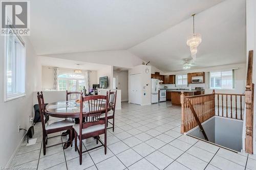 3 Dineen Court, Kitchener, ON - Indoor Photo Showing Dining Room