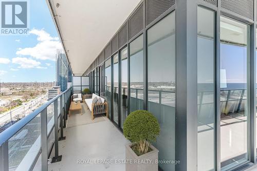 1123 - 30 Shore Breeze Drive, Toronto, ON - Outdoor With Exterior