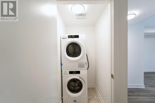 13 - 175 Veterans Drive, Brampton (Northwest Brampton), ON - Indoor Photo Showing Laundry Room