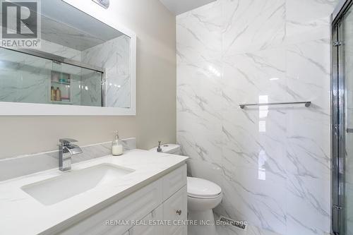 3104 Harold Sheard Drive, Mississauga (Malton), ON - Indoor Photo Showing Bathroom