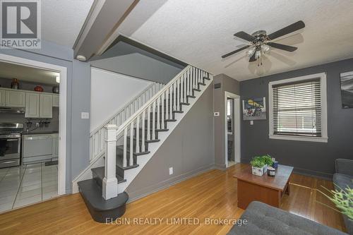 27 Fairview Avenue, St. Thomas, ON - Indoor Photo Showing Other Room