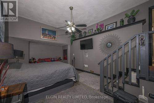 27 Fairview Avenue, St. Thomas, ON - Indoor Photo Showing Bedroom