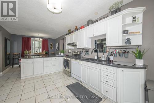 27 Fairview Avenue, St. Thomas, ON - Indoor Photo Showing Kitchen With Double Sink