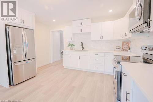 36 Ottawa Street, South River, ON - Indoor Photo Showing Kitchen