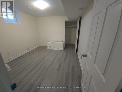 70 Gillespie Drive, Brantford, ON - Indoor Photo Showing Other Room