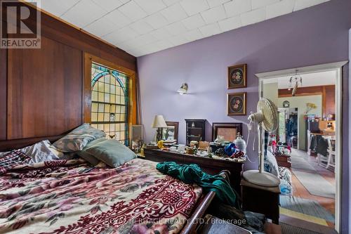 5078 Pine Street, Hamilton Township (Bewdley), ON - Indoor Photo Showing Bedroom