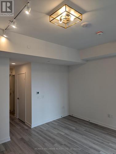 2103 - 238 Simcoe Street, Toronto (Kensington-Chinatown), ON - Indoor Photo Showing Other Room