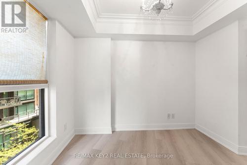 809 - 1 Scott Street, Toronto, ON - Indoor Photo Showing Other Room