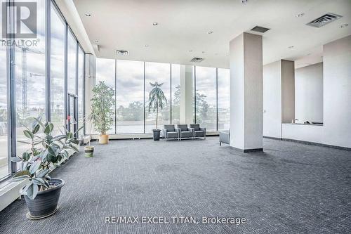 305 - 797 Don Mills Road, Toronto (Flemingdon Park), ON - Indoor Photo Showing Gym Room