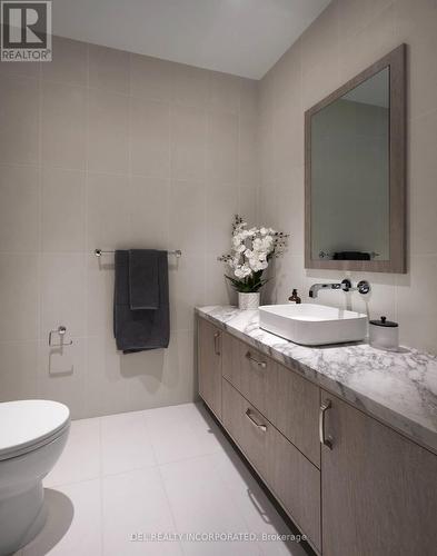 308 - 455 Wellington Street W, Toronto (Waterfront Communities), ON - Indoor Photo Showing Bathroom