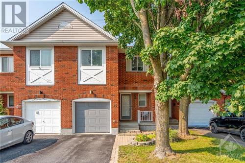 45 Springcreek Crescent, Ottawa, ON - Outdoor With Facade