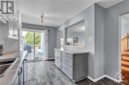 45 Springcreek Crescent, Ottawa, ON - Indoor Photo Showing Kitchen