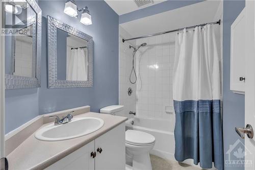 45 Springcreek Crescent, Ottawa, ON - Indoor Photo Showing Bathroom