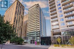 111 CHAMPAGNE AVENUE UNIT#403  Ottawa, ON K1S 5V3