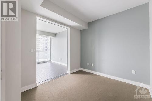 Bedroom - 111 Champagne Avenue Unit#403, Ottawa, ON - Indoor Photo Showing Other Room