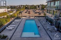 Outdoor Pool - 