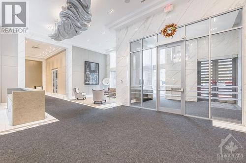 Building Lobby - 111 Champagne Avenue Unit#403, Ottawa, ON - Indoor Photo Showing Other Room