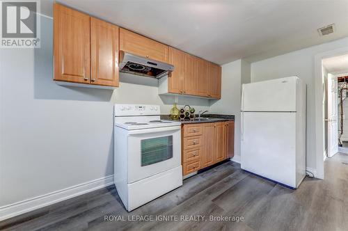 48 Milford Haven Drive, Toronto (Morningside), ON - Indoor Photo Showing Kitchen With Double Sink