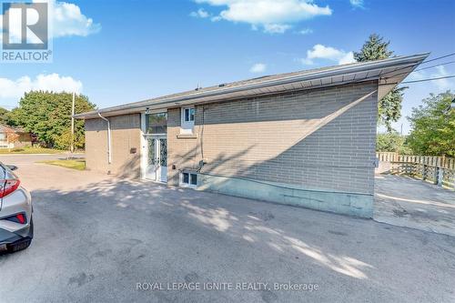 48 Milford Haven Drive, Toronto, ON - Outdoor