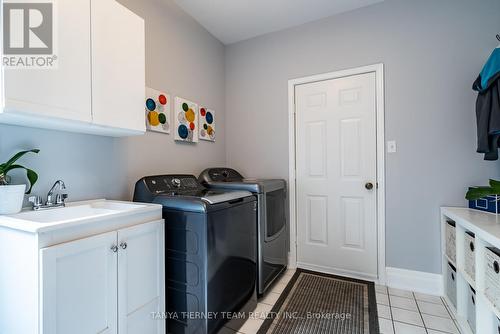 11 Roan Drive, Whitby (Lynde Creek), ON - Indoor Photo Showing Laundry Room