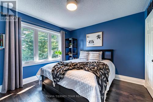 11 Roan Drive, Whitby (Lynde Creek), ON - Indoor Photo Showing Bedroom