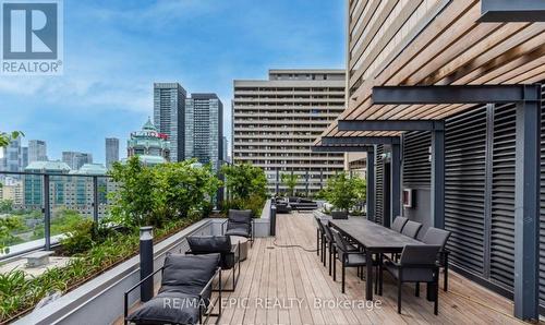 4106 - 395 Bloor Street E, Toronto (North St. James Town), ON - Outdoor