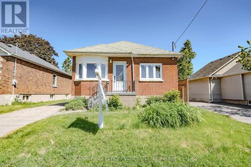 250 Mcnaughton Avenue, Oshawa (Central), ON - Outdoor