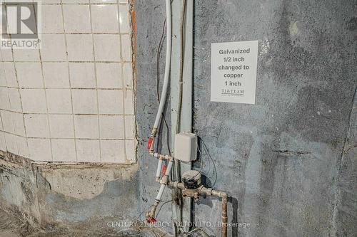 250 Mcnaughton Avenue, Oshawa, ON - Indoor Photo Showing Bathroom