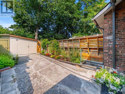 80 Wildwood Crescent, Toronto, ON - Outdoor