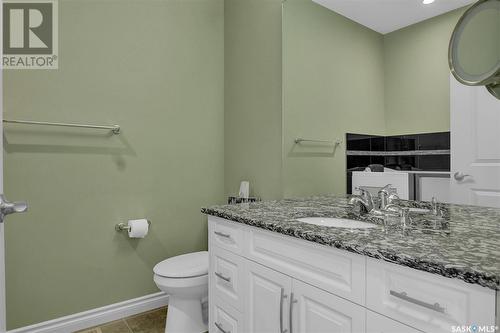 4224 Green Rose Crescent E, Regina, SK - Indoor Photo Showing Bathroom